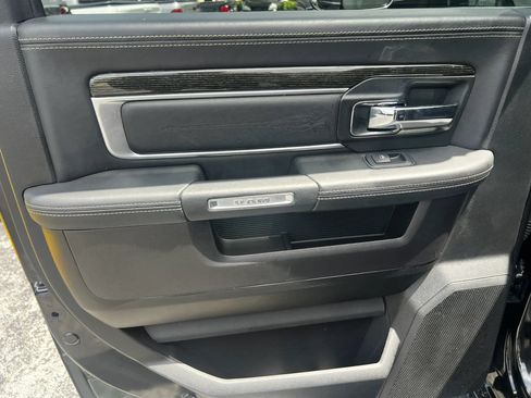 Used 2016 RAM 1500 4x4 Crew Cab Laramie Longhorn image 31