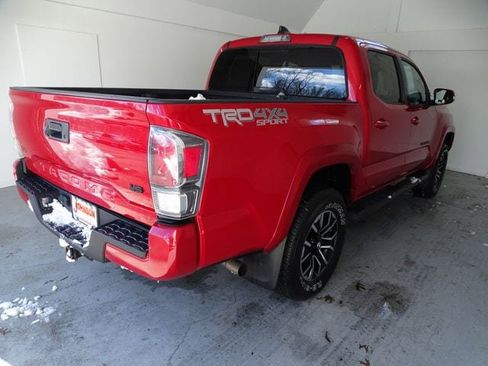 Used 2023 Toyota Tacoma TRD Sport image 21