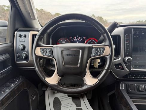 Used 2016 GMC Sierra 2500 Denali w/ Duramax Plus Package image 23