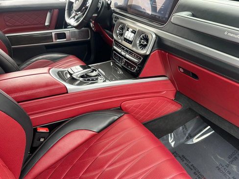 Certified 2022 Mercedes-Benz G 63 AMG 4MATIC image 33