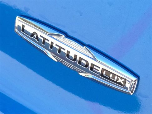 Used 2022 Jeep Cherokee Latitude Lux image 10