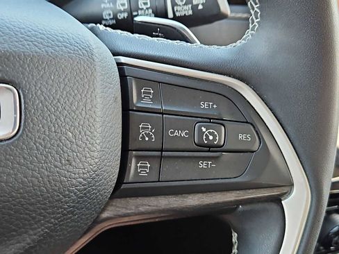 Used 2022 Jeep Grand Cherokee Limited 4xe image 42