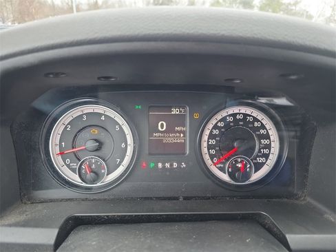 Used 2015 RAM 1500 Express image 16