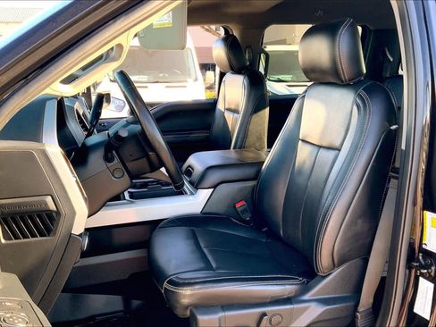 Certified 2020 Ford F350 Lariat w/ Lariat Ultimate Package image 7