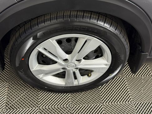 Used 2024 Nissan Kicks S w/ Interior Electronics Package image 7