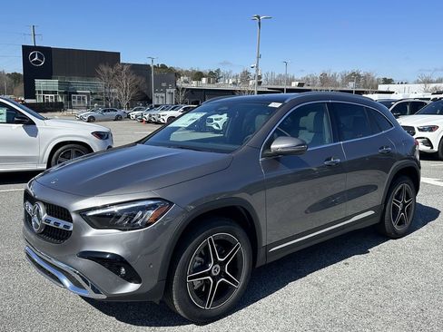 New 2026 Mercedes-Benz GLA 250 4MATIC image 4