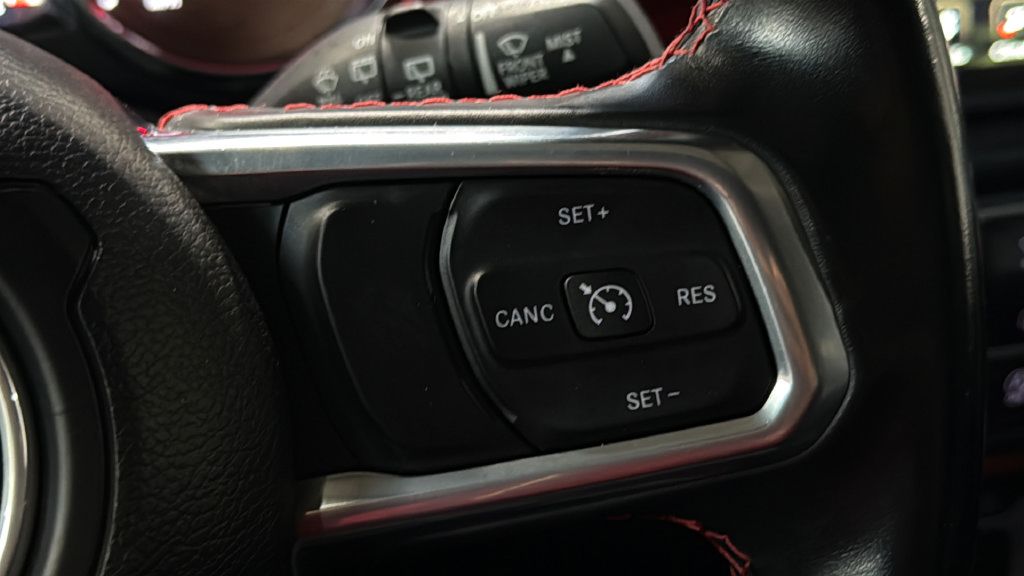 Used 2022 Jeep Wrangler Rubicon w/ LED Lighting Group AWD/4WD image 17