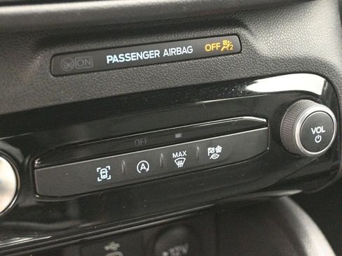 Certified 2024 Ford Escape ST-Line w/ Tech Pack #1 image 17