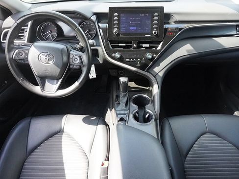 Used 2024 Toyota Camry SE AWD/4WD image 28