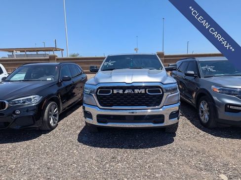 Used 2025 RAM 1500 Big Horn AWD/4WD image 3