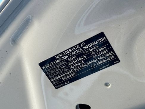 Used 2025 Mercedes-Benz C 300 C 300 image 21