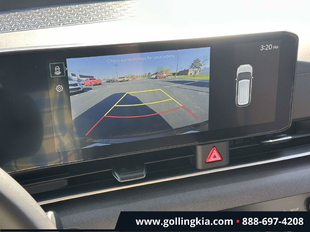 Certified 2026 Kia Carnival EX FWD image 24