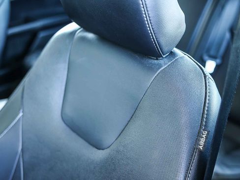 Used 2017 Ford Fusion Energi Titanium image 31