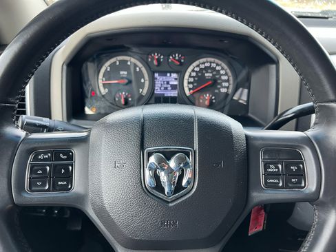 Used 2012 RAM 2500 SLT w/ Protection Group image 18