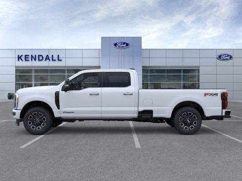 New 2026 Ford F350 4x4 Crew Cab Super Duty image 3