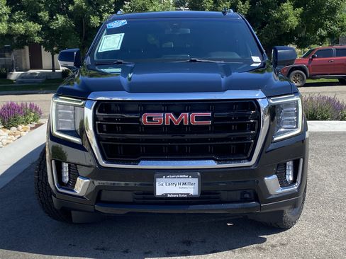 Used 2021 GMC Yukon SLE AWD/4WD image 9