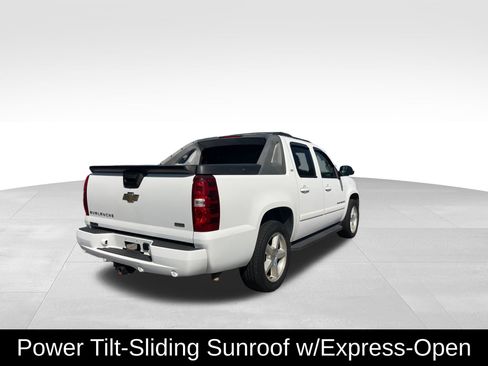 Used 2007 Chevrolet Avalanche LTZ w/ LTZ Preferred Equipment Group image 5