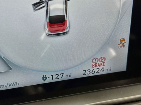 Used 2024 Hyundai Ioniq 6 SE RWD image 19