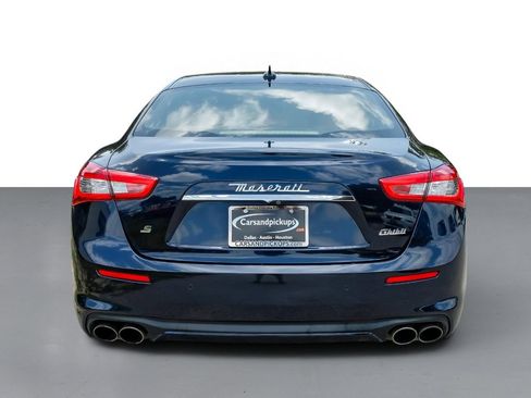 Used 2019 Maserati Ghibli S GranLusso RWD image 8