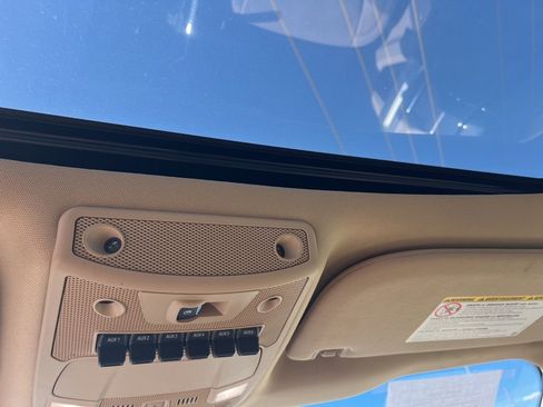 Used 2020 Ford F250 Lariat image 12