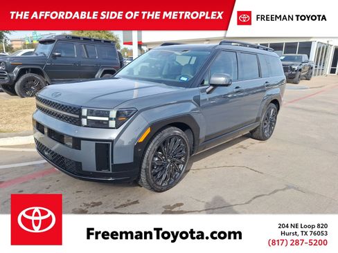 Used 2025 Hyundai Santa Fe Calligraphy image 1