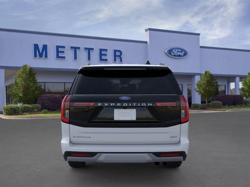 New 2026 Ford Expedition Max Platinum w/ Platinum Ultimate Package AWD/4WD image 6