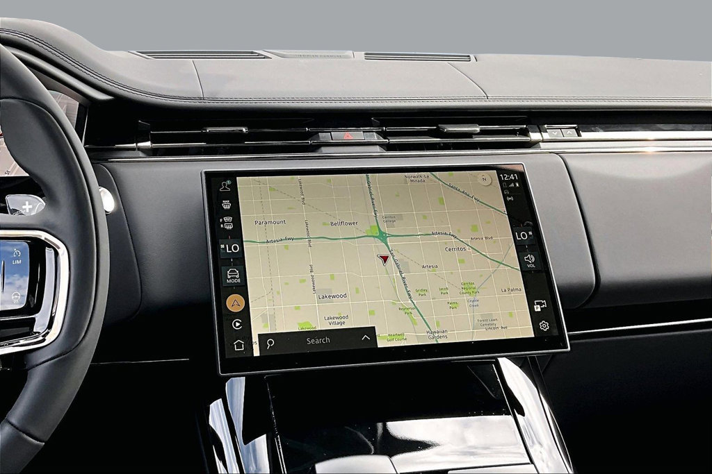 New 2027 Land Rover Range Rover Sport SV AWD/4WD image 6