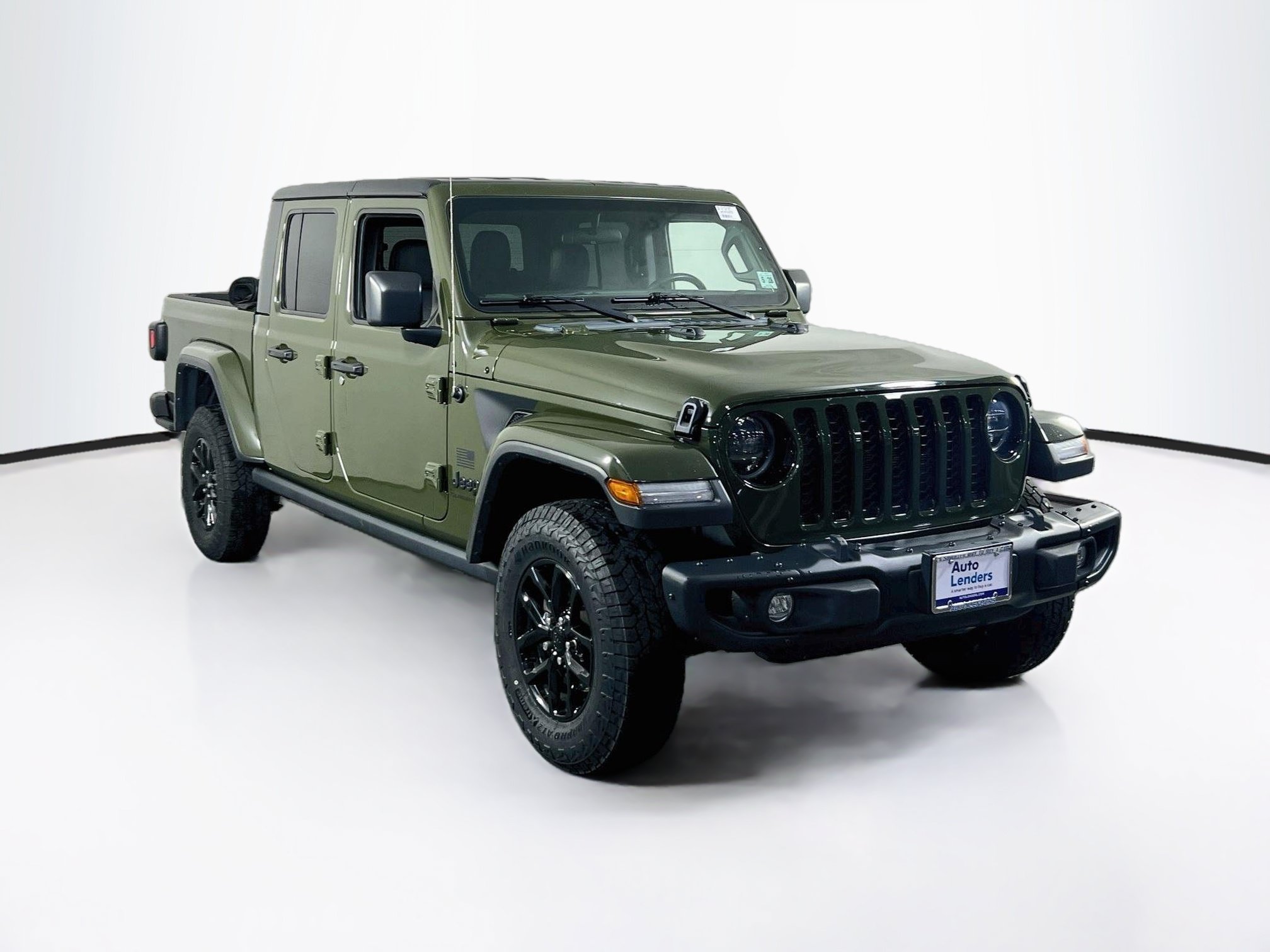 Used 2023 Jeep Gladiator Sport AWD/4WD image 3