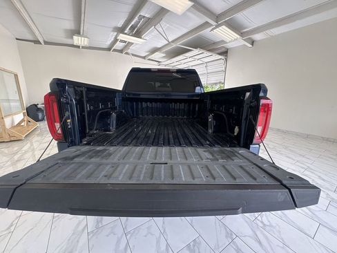 Used 2019 GMC Sierra 1500 SLT RWD image 27