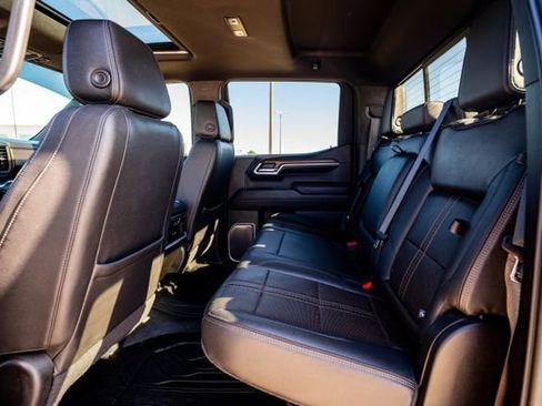 Used 2022 Chevrolet Silverado 1500 High Country w/ Max Trailering Package image 5