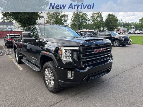 Used 2023 GMC Sierra 2500 Denali AWD/4WD image 3
