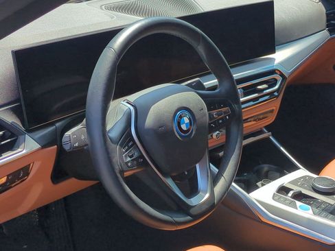 Certified 2023 BMW i4 eDrive35 w/ Premium Package image 18