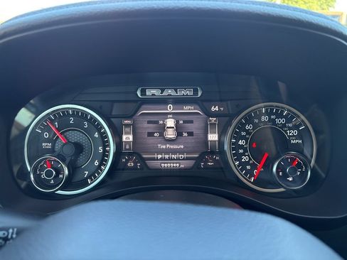 Certified 2021 RAM 1500 Laramie w/ Off Road Group AWD/4WD image 30