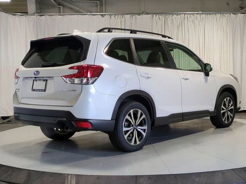 Used 2022 Subaru Forester Limited image 10