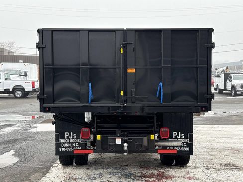 New 2026 Ford F450 XL w/ XL Chrome Package image 4