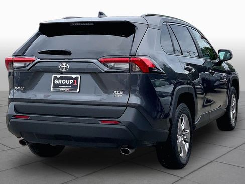 Used 2025 Toyota RAV4 XLE AWD/4WD image 13