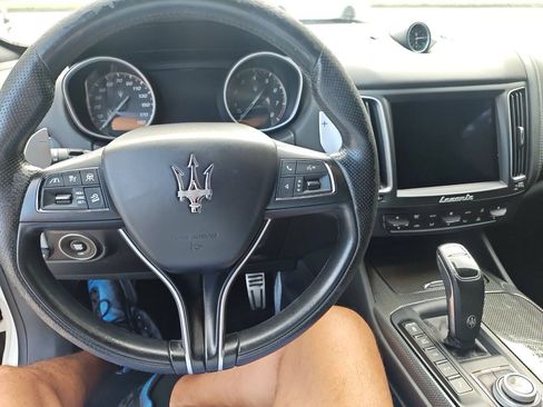 Used 2019 Maserati Levante GranSport AWD/4WD image 57