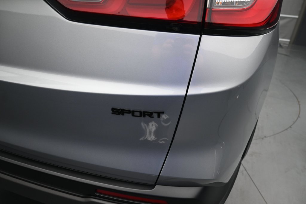 Used 2024 Honda CR-V Sport image 18