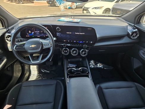 Used 2024 Chevrolet Blazer EV LT AWD/4WD image 30