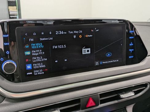 Used 2023 Hyundai Sonata SEL w/ Convenience Package FWD image 12