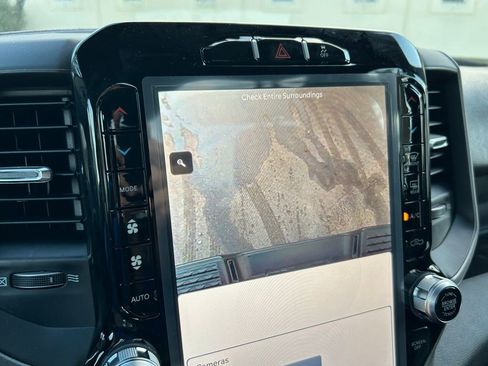 Used 2024 RAM 3500 Tradesman image 12