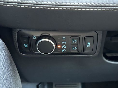 New 2025 Ford Mustang Mach-E Premium image 23