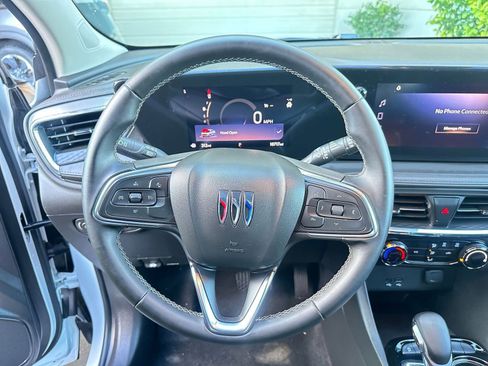 Used 2025 Buick Encore GX Preferred image 28