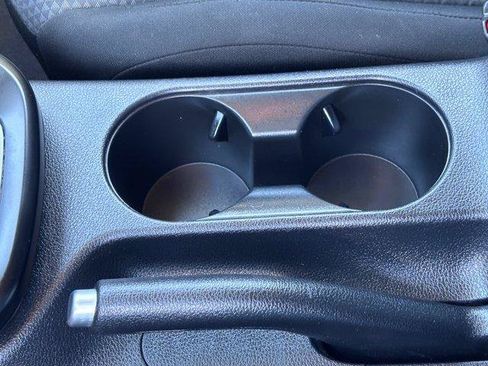 Used 2024 Kia Soul LX w/ Option Group 015 FWD image 32