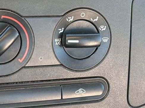 Used 2008 Ford F350 4x4 Regular Cab Super Duty image 19