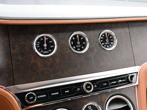 New 2026 Bentley Continental GTC AWD/4WD image 21