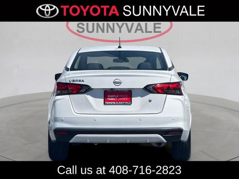Used 2024 Nissan Versa S FWD image 8