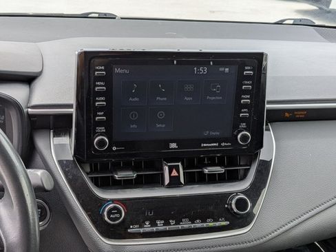Used 2022 Toyota Corolla SE w/ SE Premium Package FWD image 13