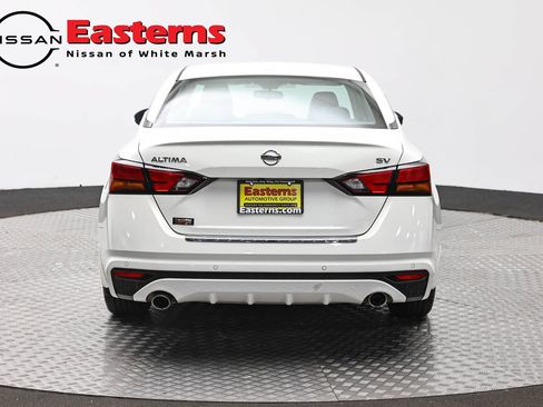 Used 2022 Nissan Altima 2.5 SV w/ SV Premium Package FWD image 6