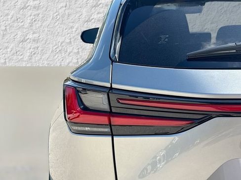 Used 2022 Lexus NX 450h+ AWD w/ Vision Package image 10